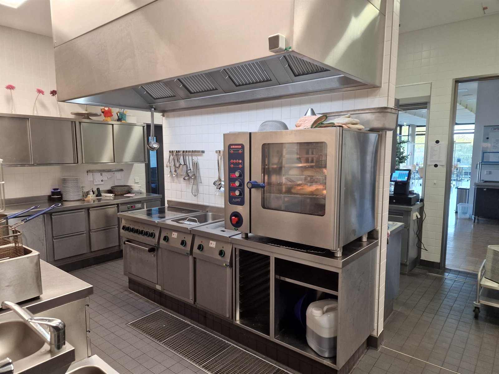 Professionell ausgestattete Küche von Harzbuffet in Bad Suderode